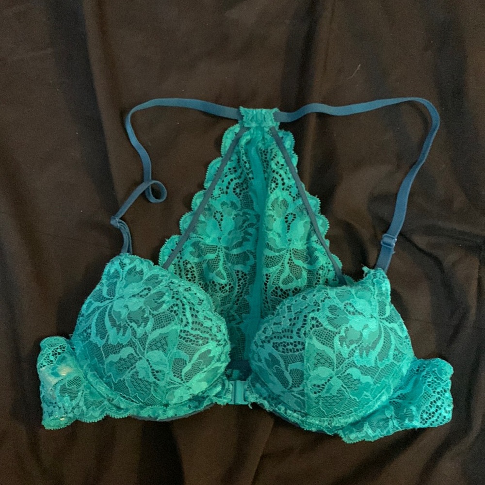 PINK Victoria’s Secret size 32AA front clasp bra